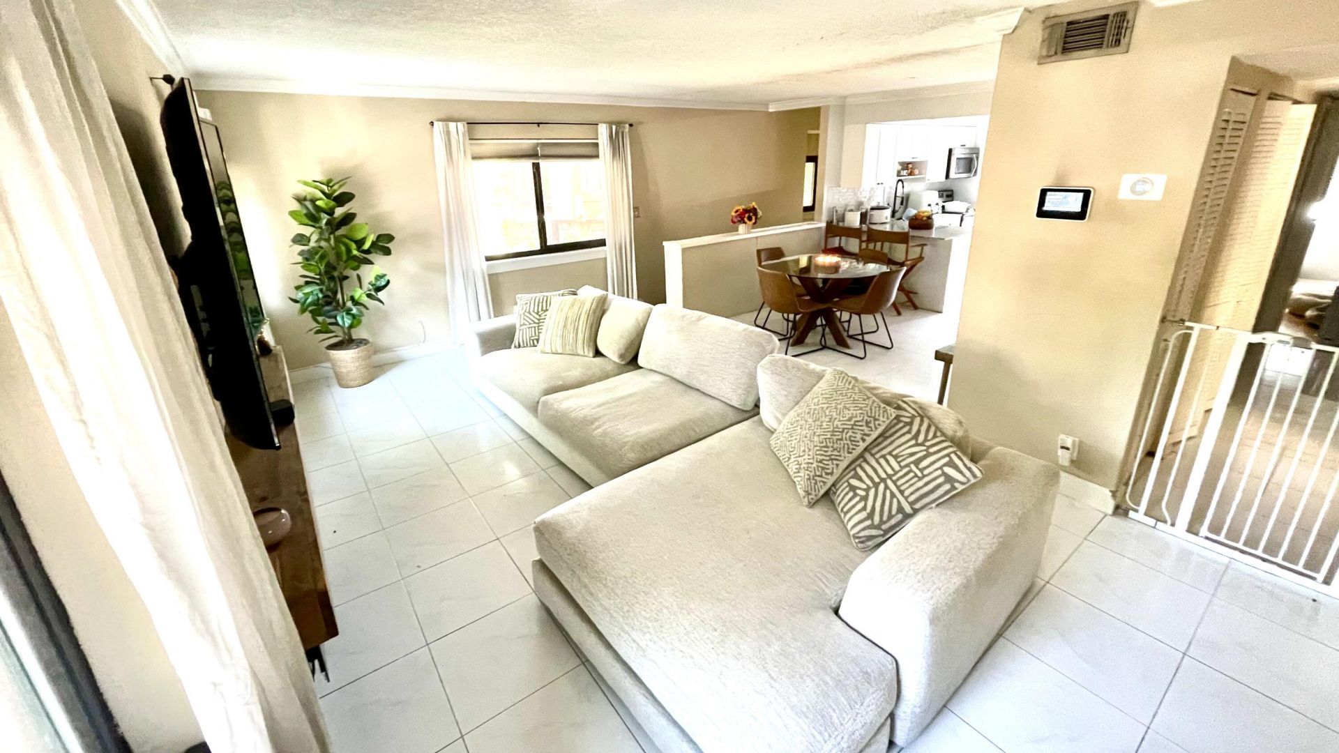 134 Wimbledon Lakes Drive, Plantation, FL 33324 Photo