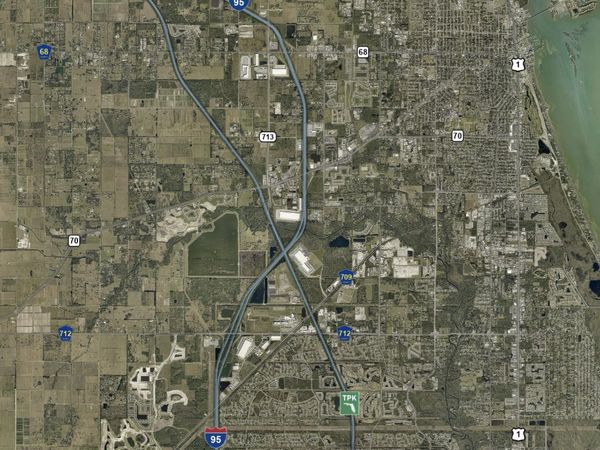 5315 NW Milner Drive, Port St. Lucie, FL 34983