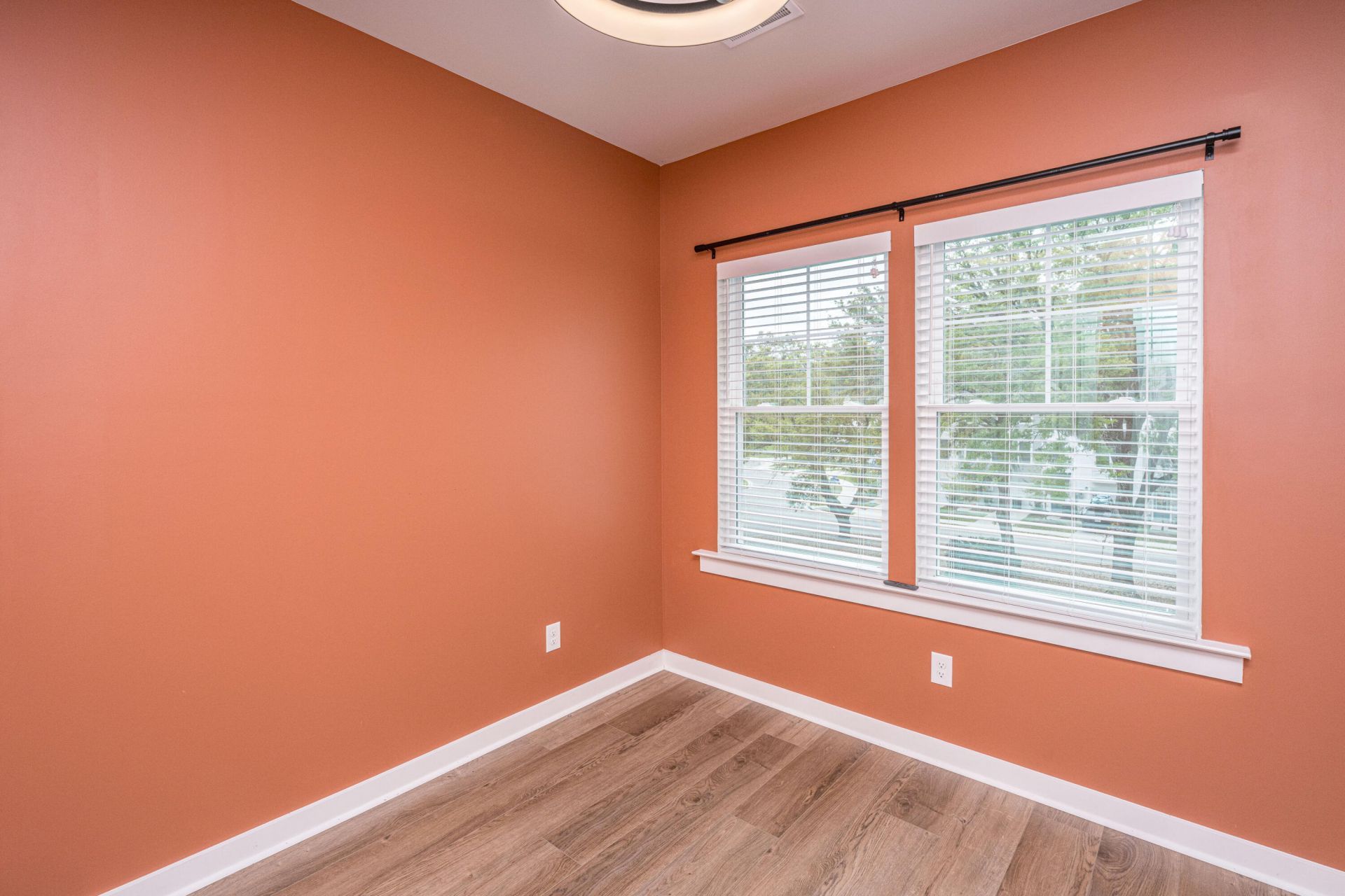 2004 Callaway Circle Photo 21