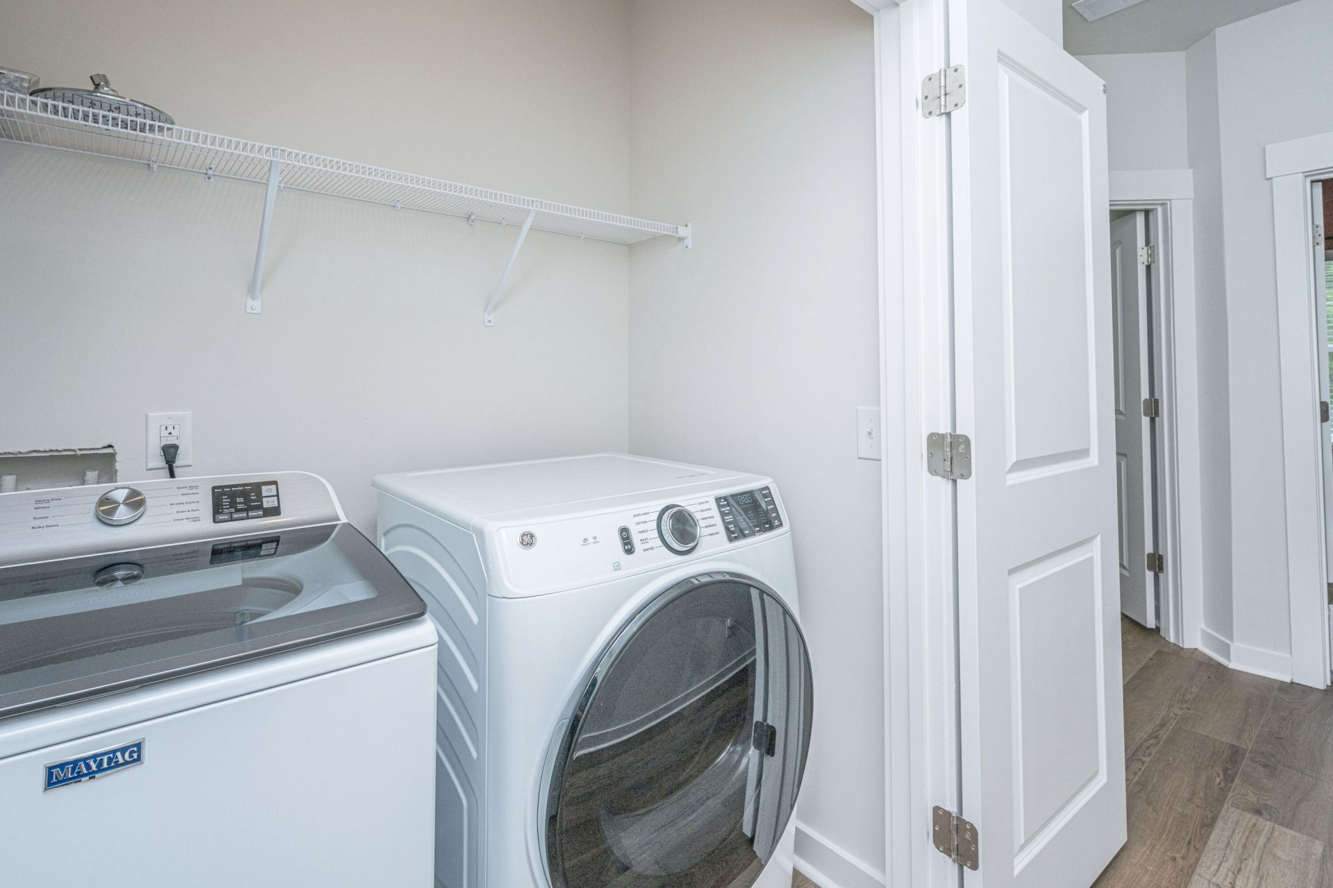 2004 Callaway Circle Photo 27