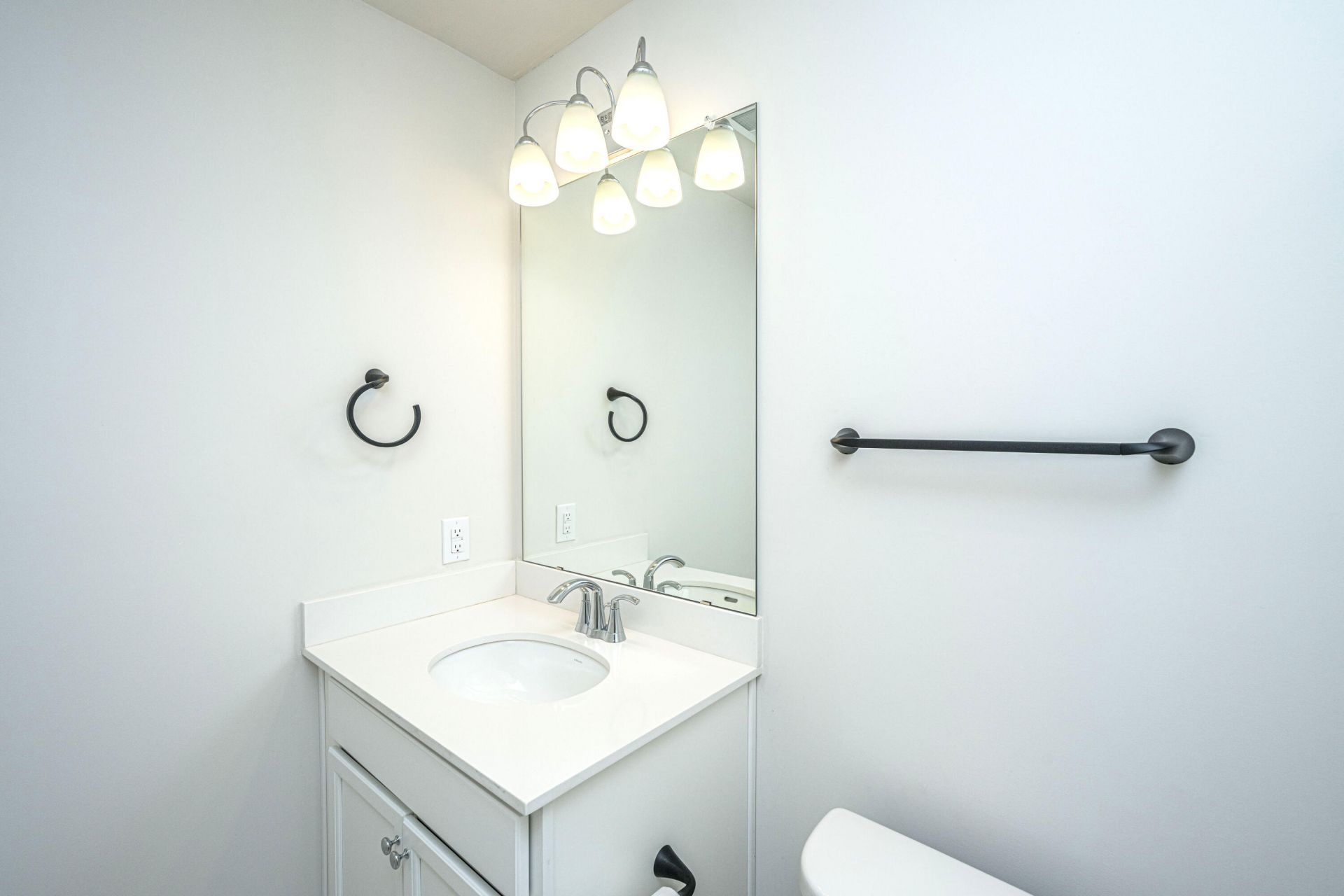 2004 Callaway Circle Photo 35