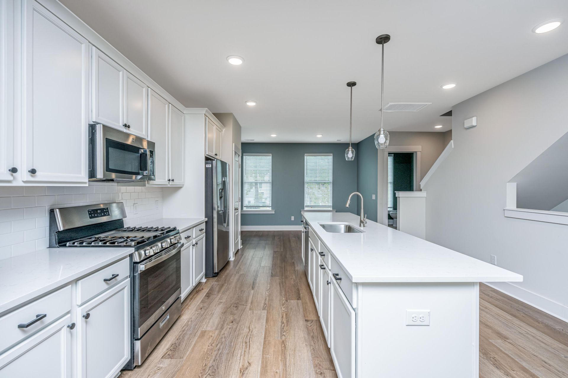 2004 Callaway Circle Photo 8