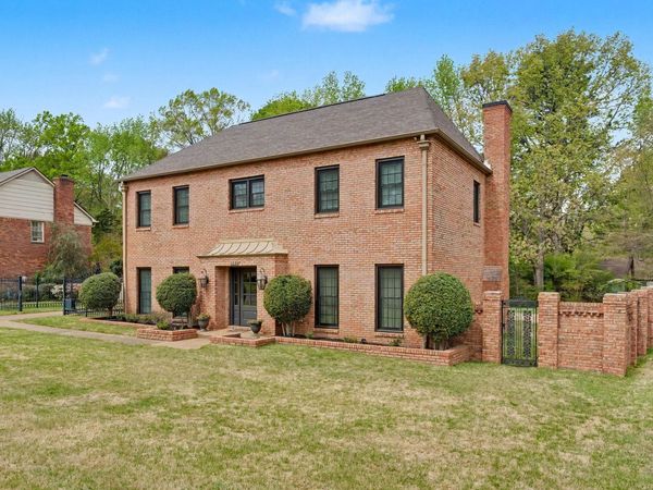 1399 POPLAR RIDGE DR, Memphis, TN 38120