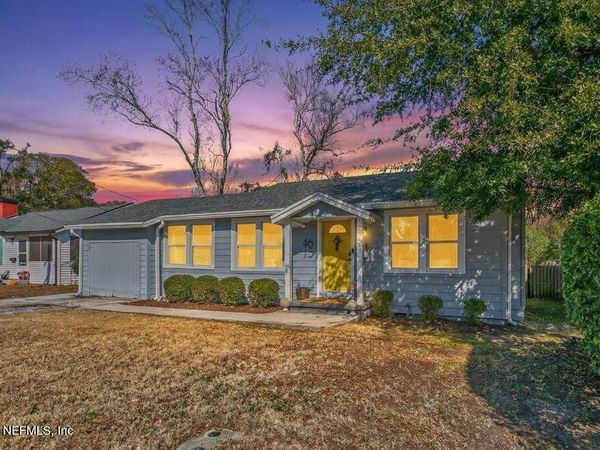 4615 SUNDERLAND Road, Jacksonville, FL 32210