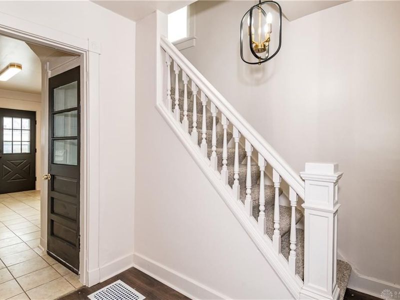 835 Lorain Avenue, Dayton, OH 45410 Photo 2