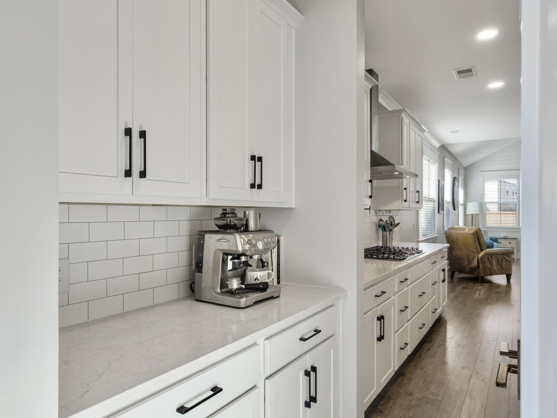 642 Sienna Way Photo 10