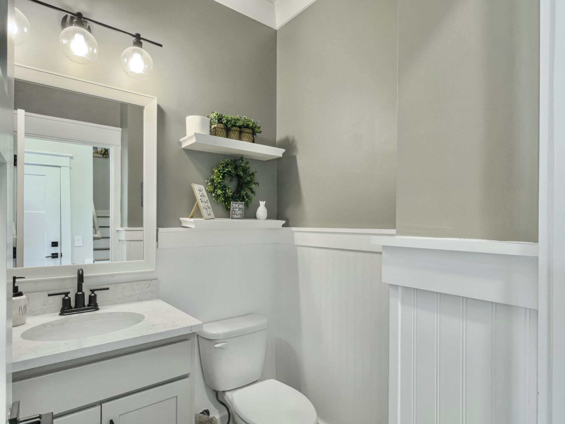 642 Sienna Way Photo 13