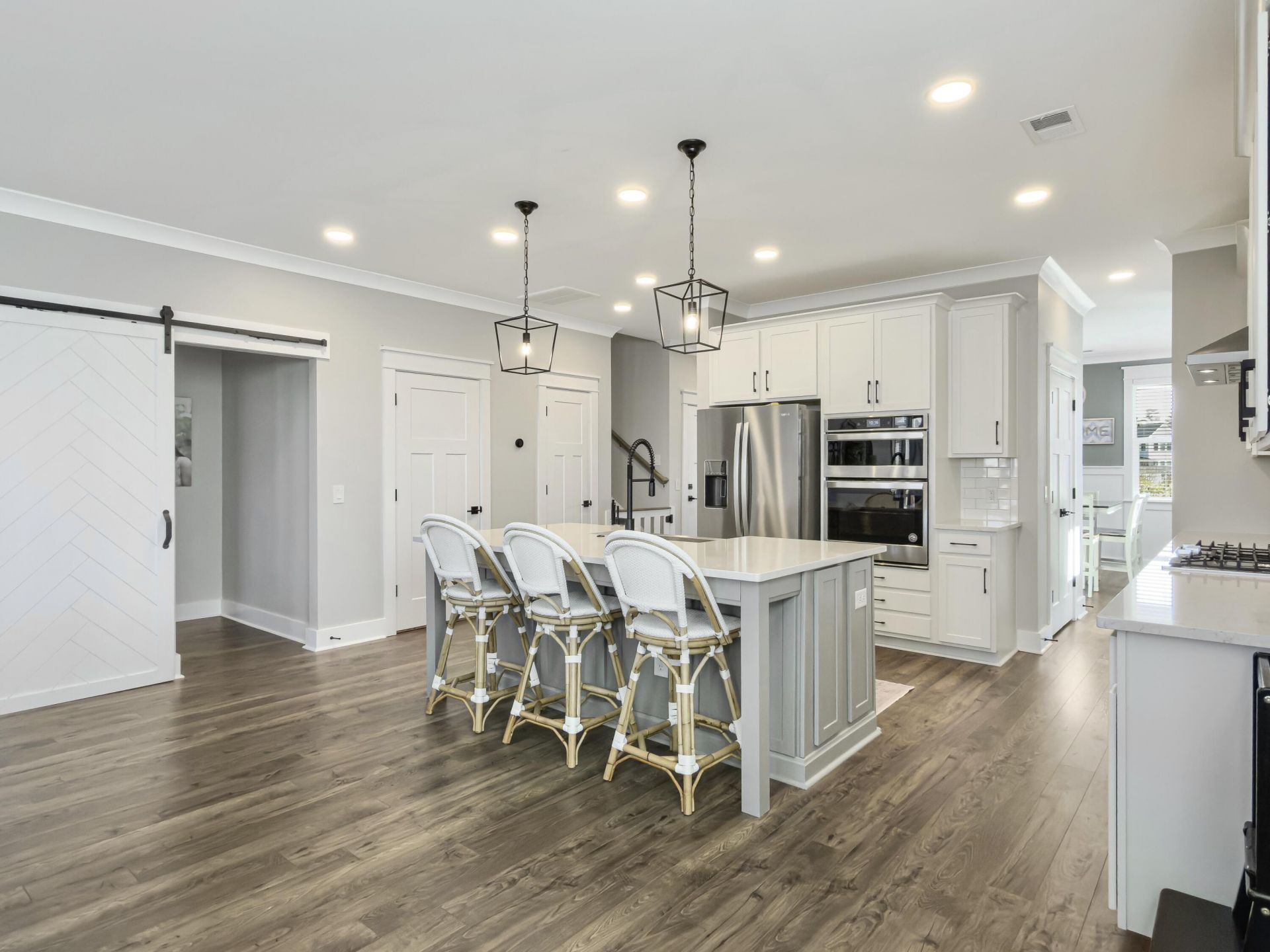 642 Sienna Way Photo 19