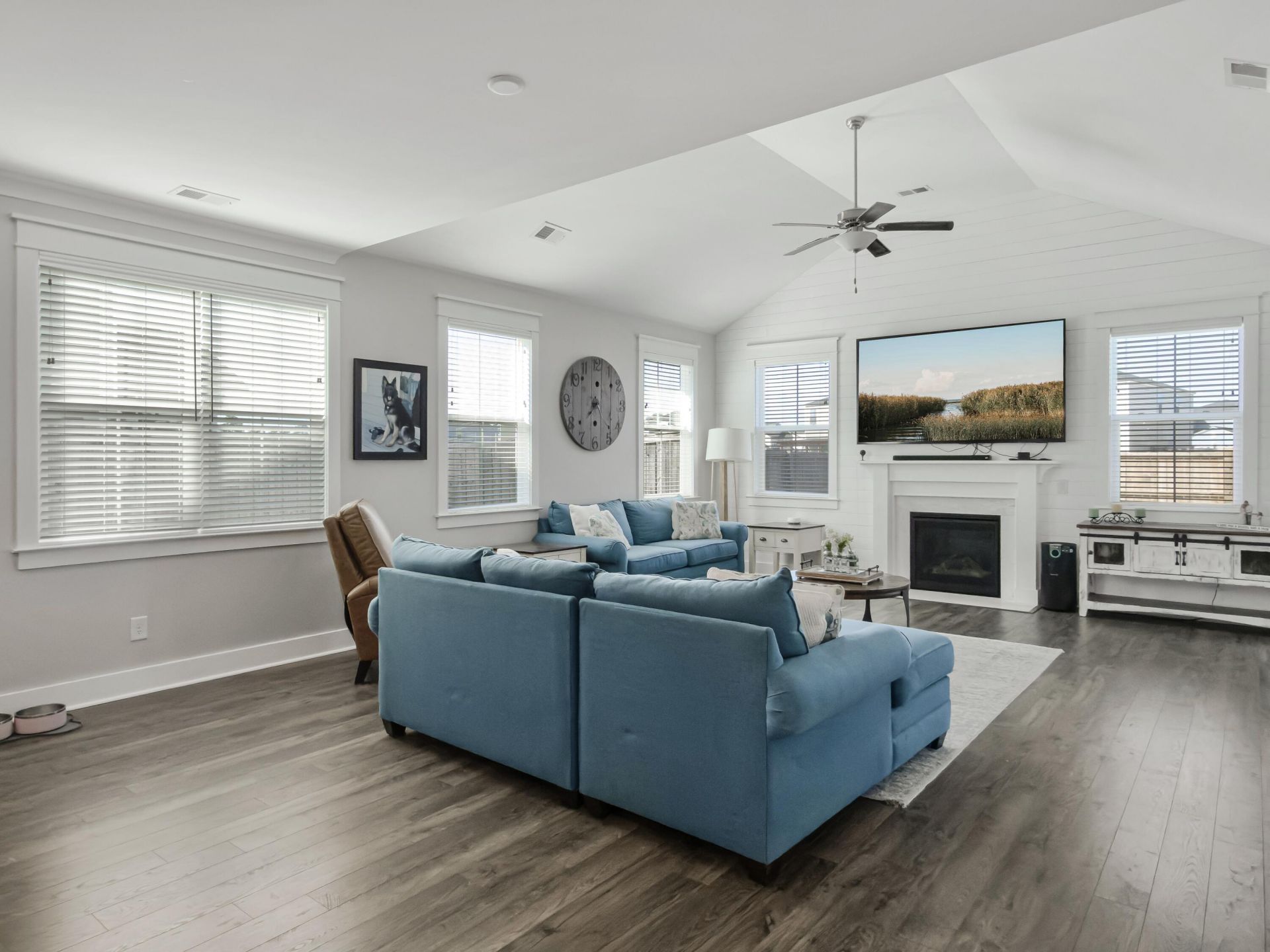 642 Sienna Way Photo 20