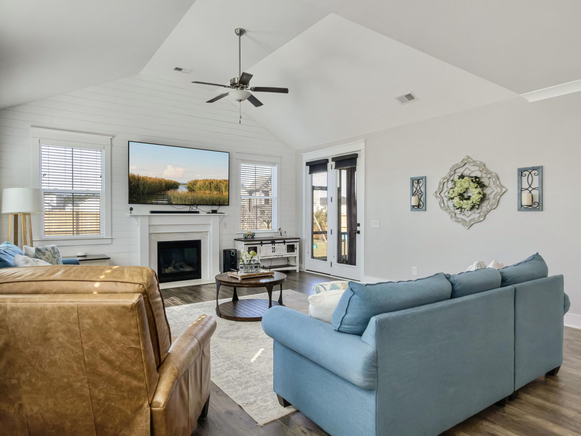 642 Sienna Way Photo 21