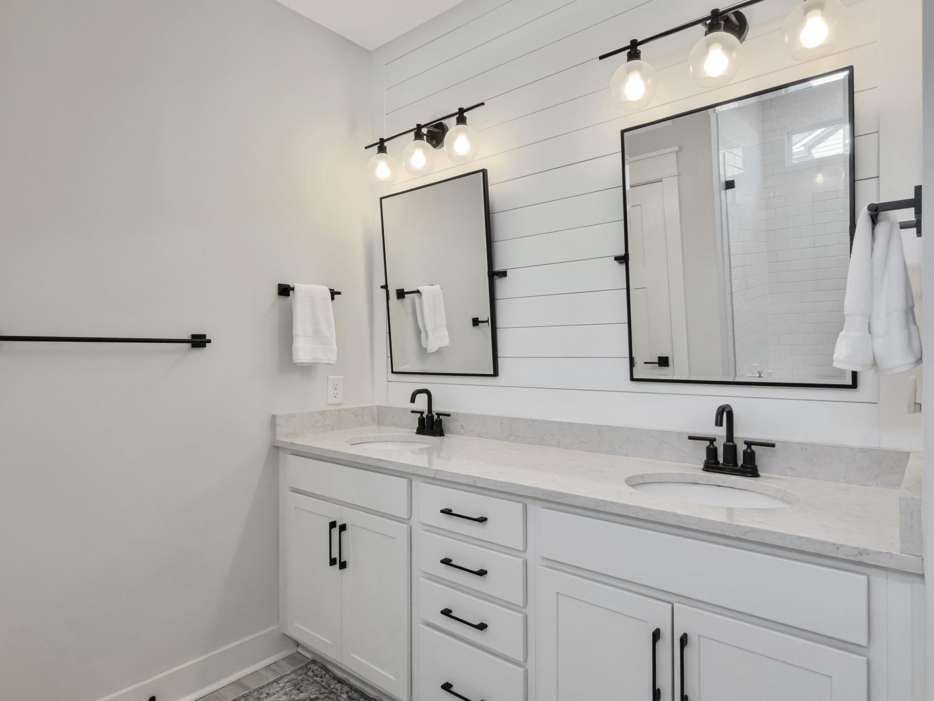 642 Sienna Way Photo 27