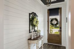 642 Sienna Way photo 4