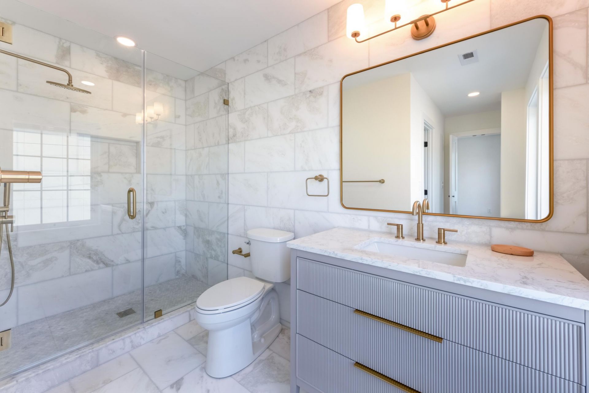 30 H Street Photo 23