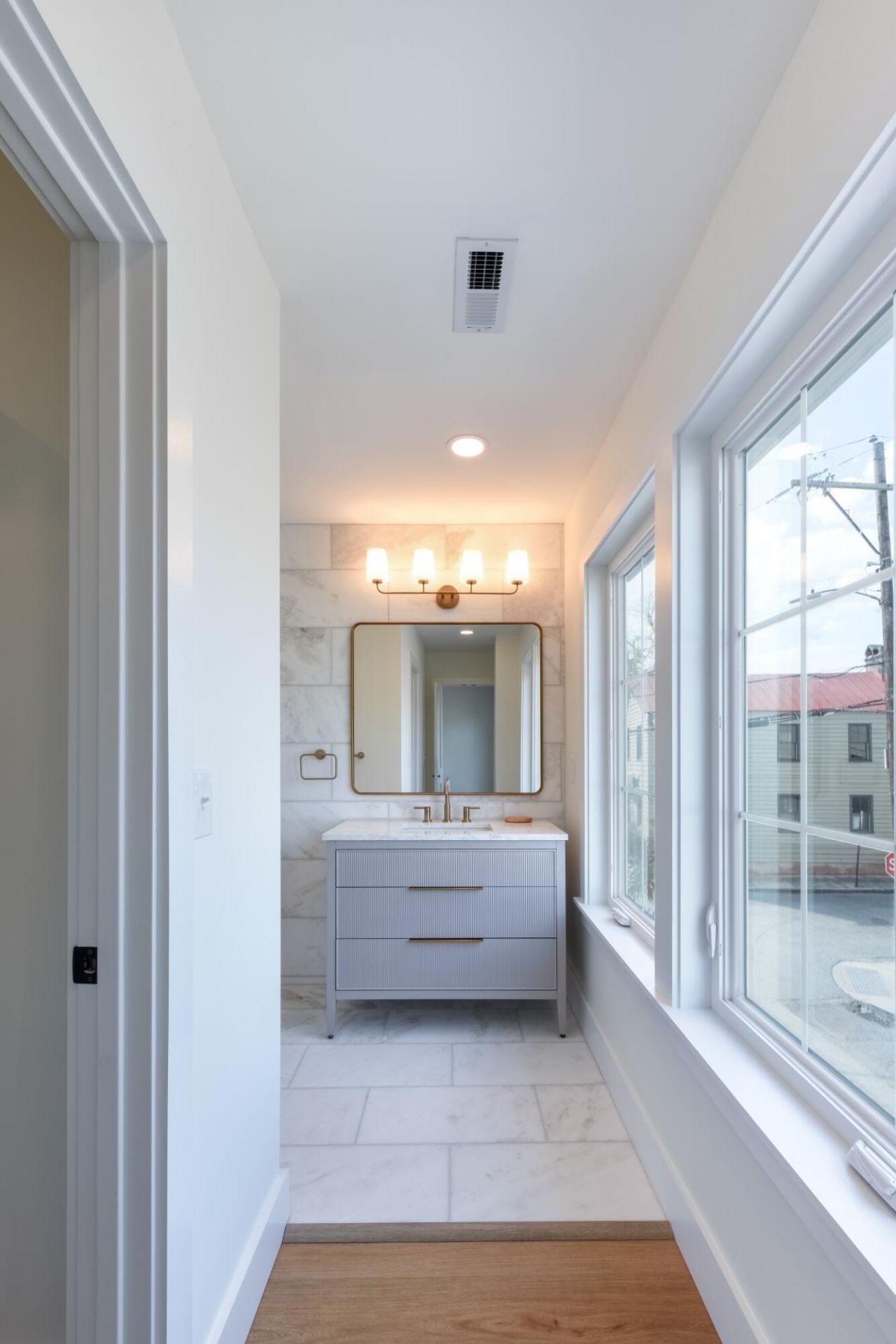 30 H Street Photo 26