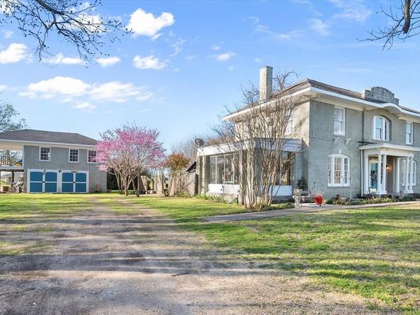 300 5th Street, Kerens, TX 75144