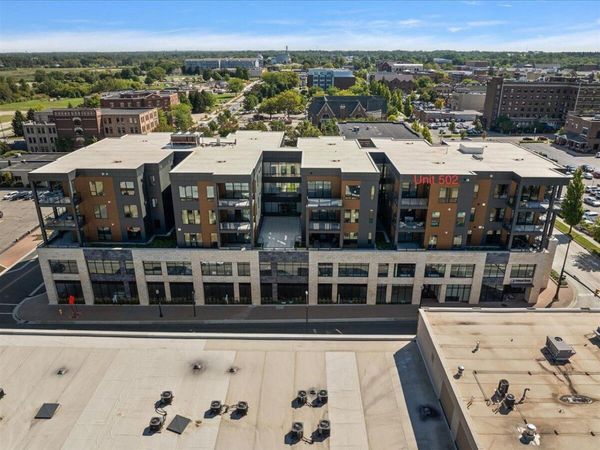 159 S River Avenue, Unit 502, Holland, MI 49423