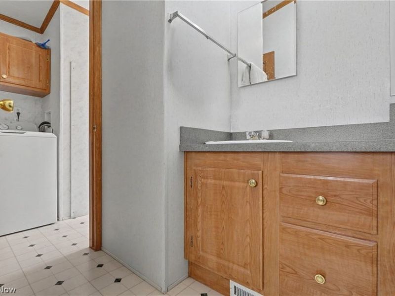 228 Troy Oaks Drive, Hiram, OH 44234 Photo 25