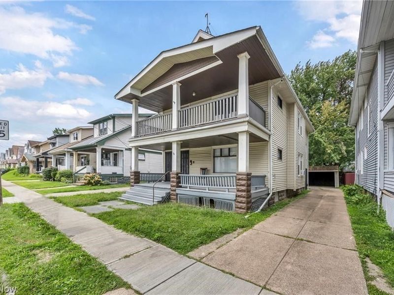 2822 Saratoga Avenue, Cleveland, OH 44109 Photo 2