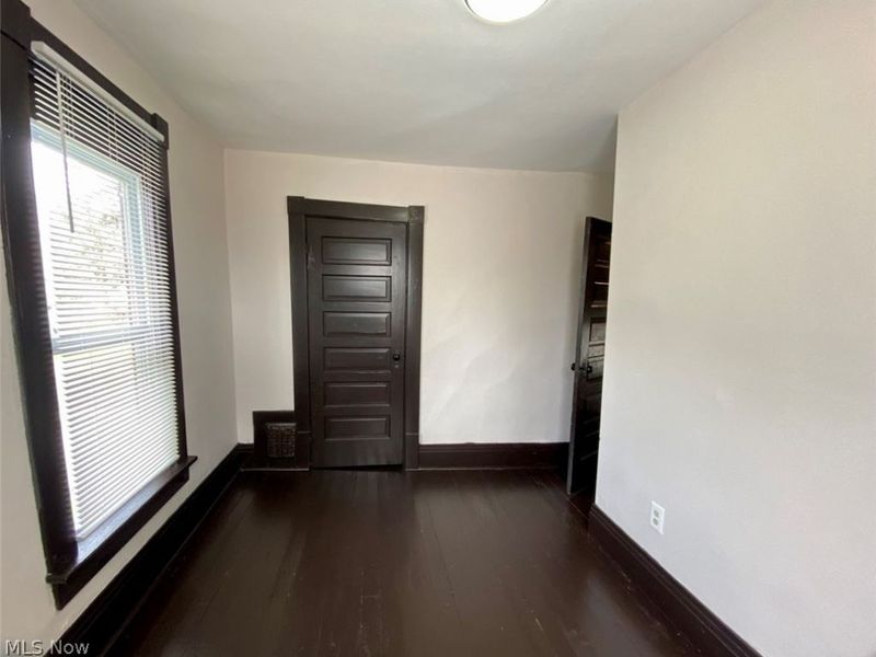 390 Doyle Street, Akron, OH 44303 Photo 19