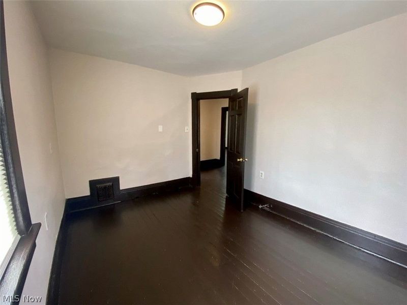 390 Doyle Street, Akron, OH 44303 Photo 22