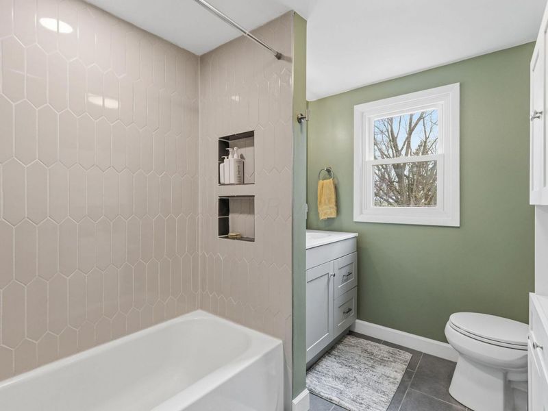 373 Northridge Road, Columbus, OH 43214 Photo 22