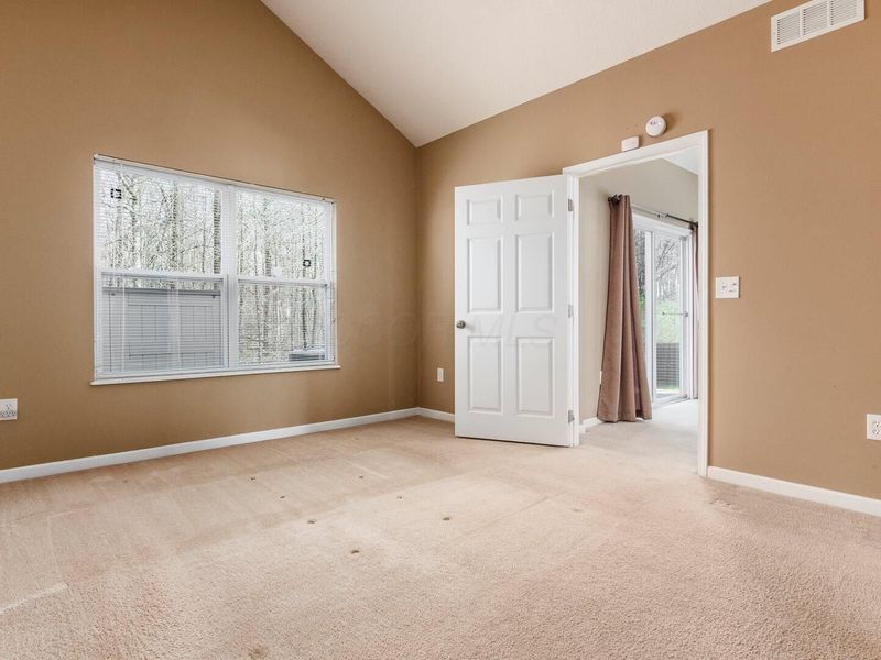 8406 Diversey Loop, Blacklick, OH 43004 Photo 20