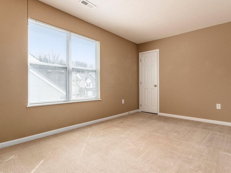 8406 Diversey Loop, Blacklick, OH 43004 Photo 27