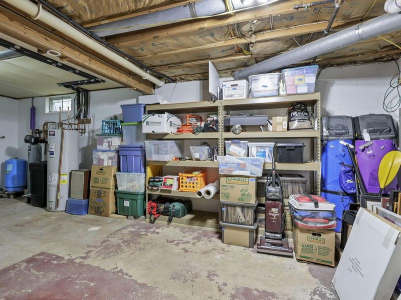 298 Tillamook Lane, Bremen, OH 43107 Photo 34