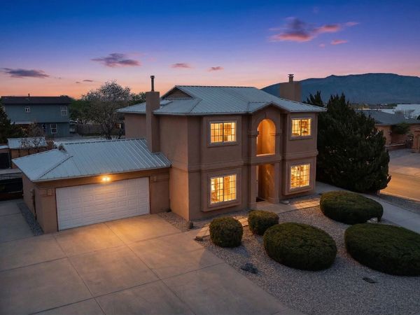 832 Monticello Park Drive SE, Rio Rancho, NM 87124