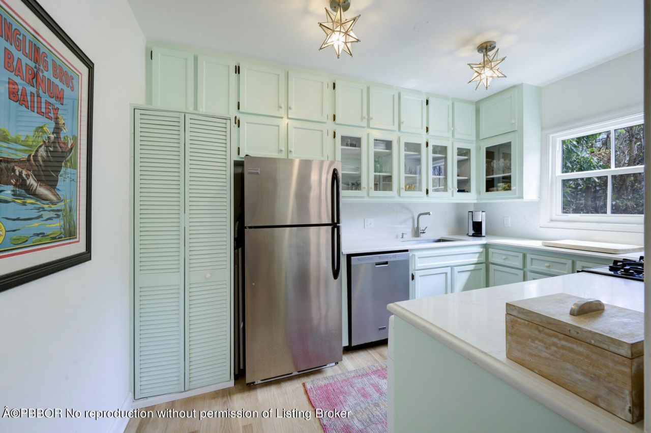 260 Oleander Avenue, Unit E3, Palm Beach, FL 33480 Photo