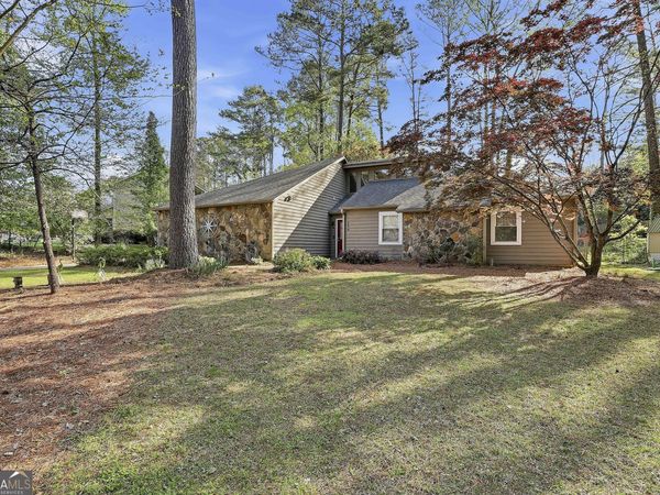 120 Burnham Rise, Peachtree City, GA 30269