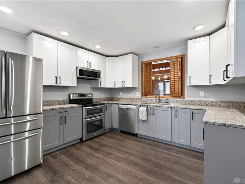 2157 Crystal Marie Drive, Beavercreek, OH 45431 Photo 18