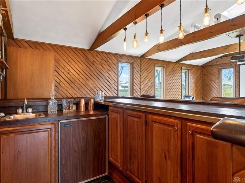 2157 Crystal Marie Drive, Beavercreek, OH 45431 Photo 6