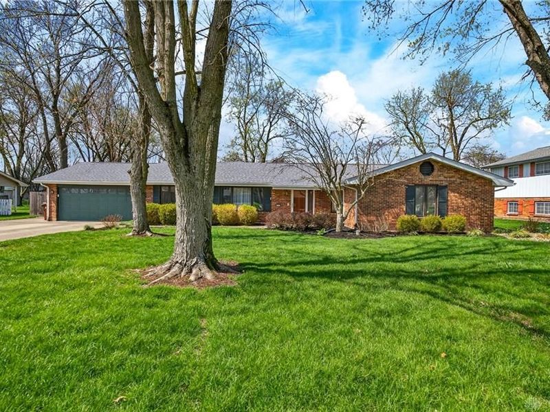 2157 Crystal Marie Drive, Beavercreek, OH 45431 Photo 9