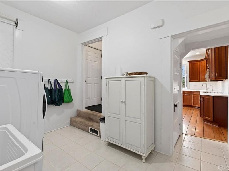 401 S High Street, Yellow Springs, OH 45387 Photo 17