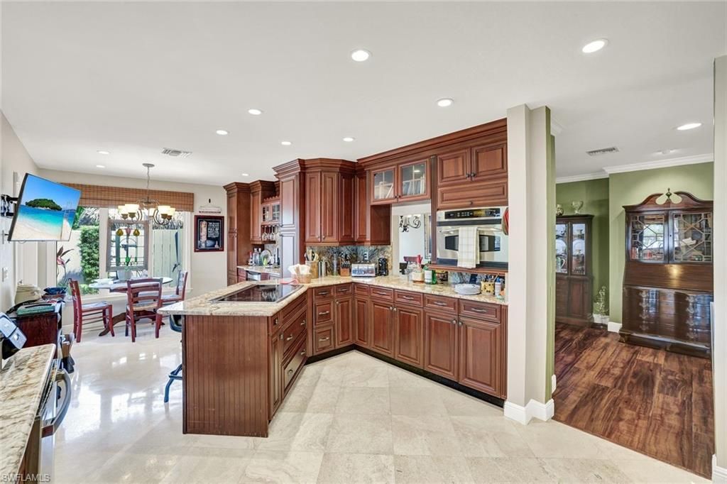 2361 Longboat Dr, Naples, FL 34104 Photo