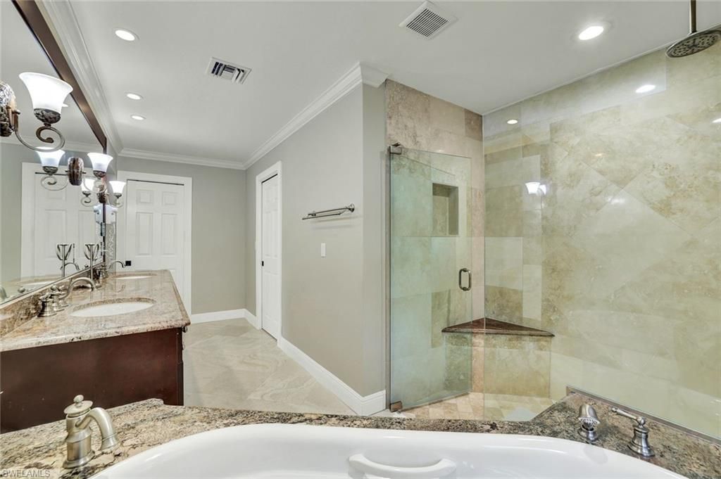 2361 Longboat Dr, Naples, FL 34104 Photo