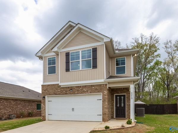 3210 Northfield Lane, Huntsville, AL 35805