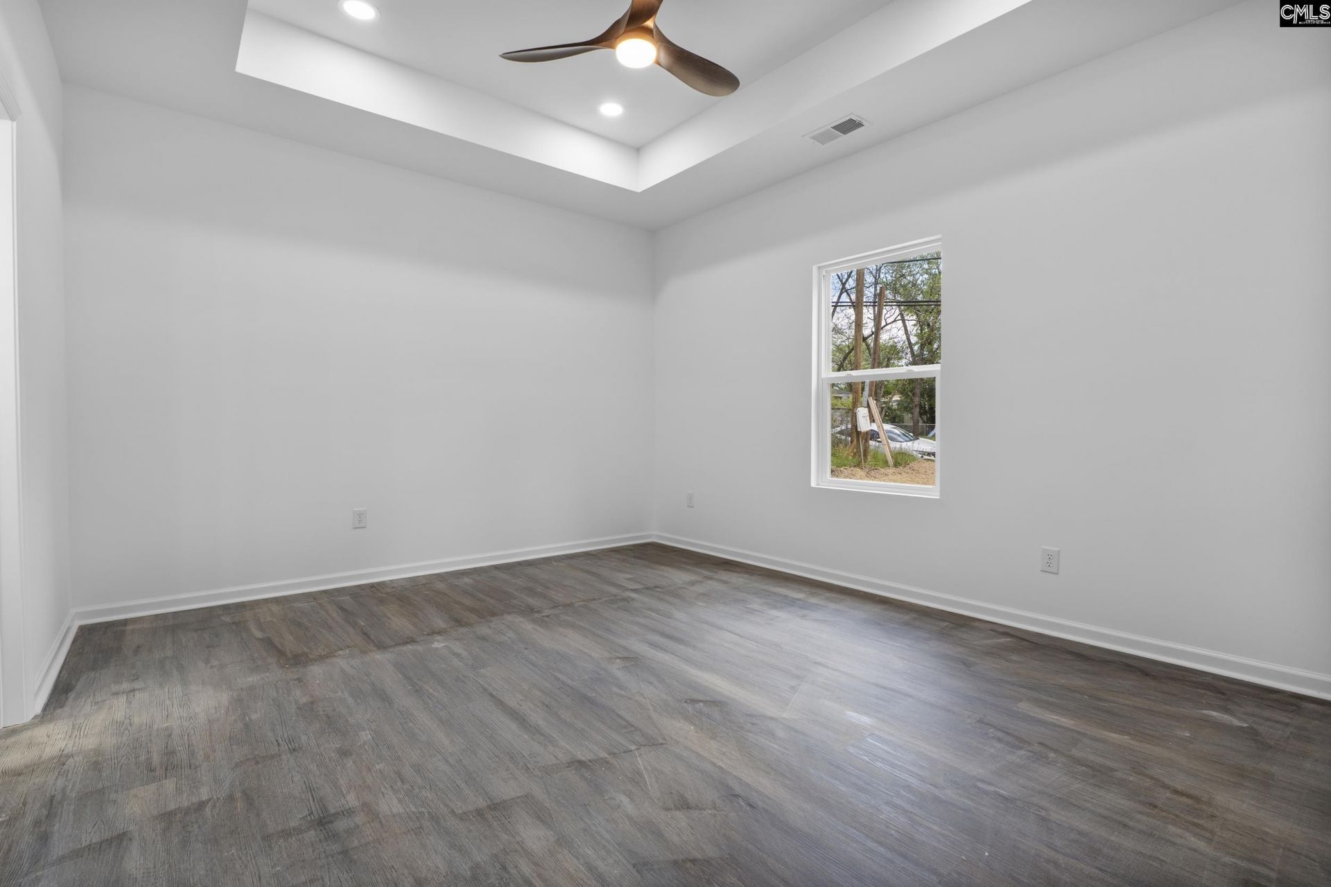 1721 Denny Road Photo 12