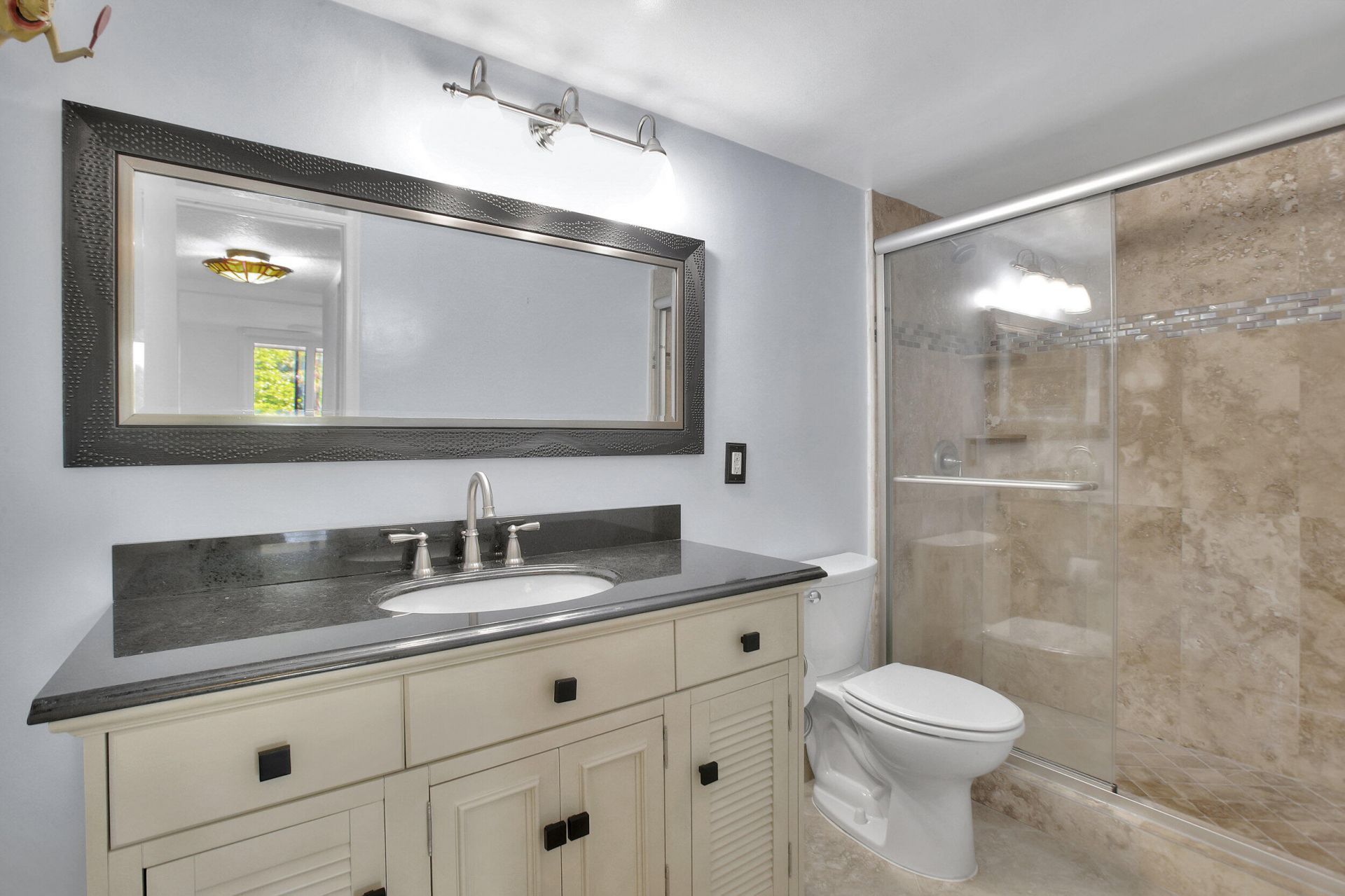 740 S Federal Highway, Unit 202, Pompano Beach, FL 33062 Photo