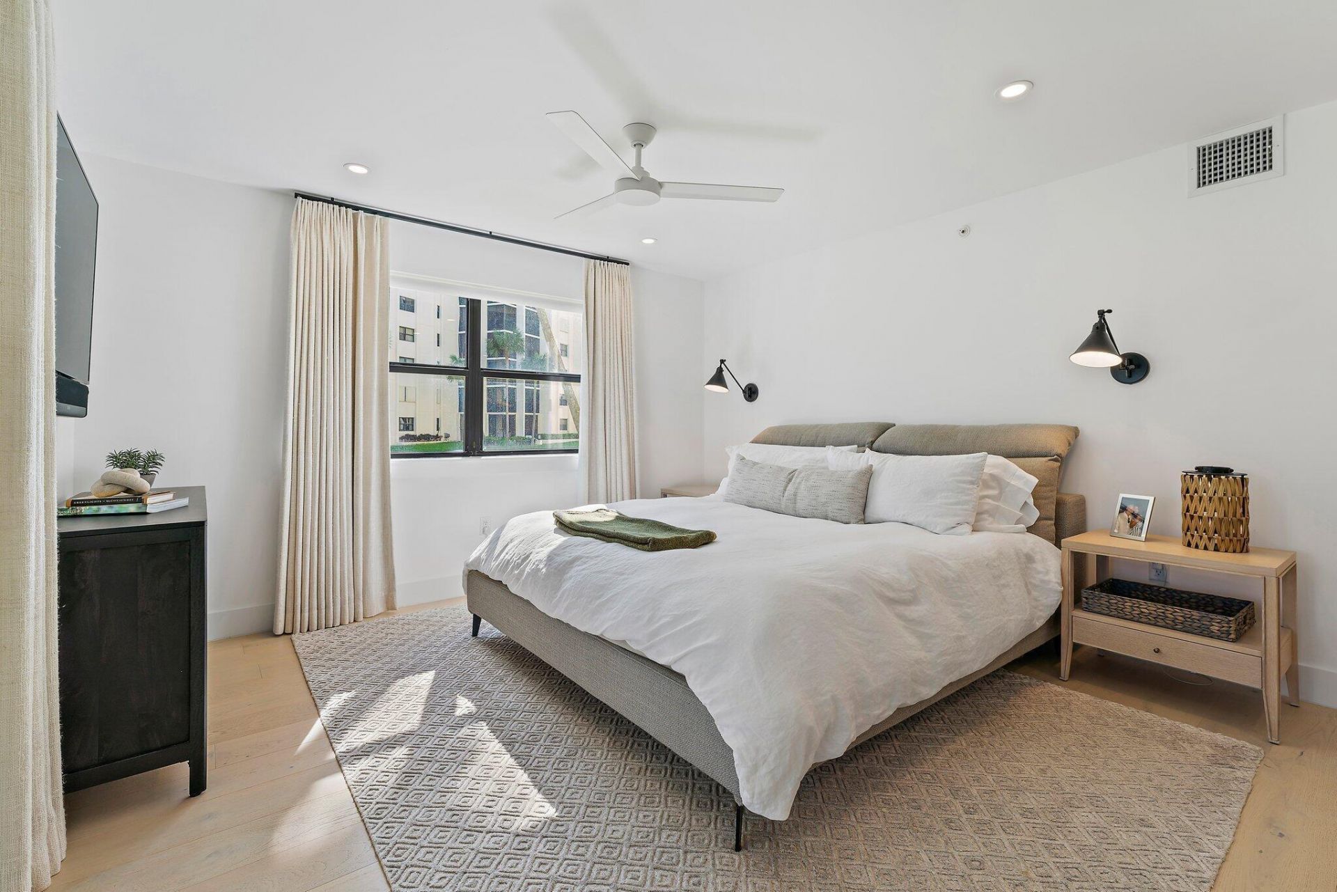 19800 Sandpointe Bay Drive, Unit 101, Tequesta, FL 33469 Photo