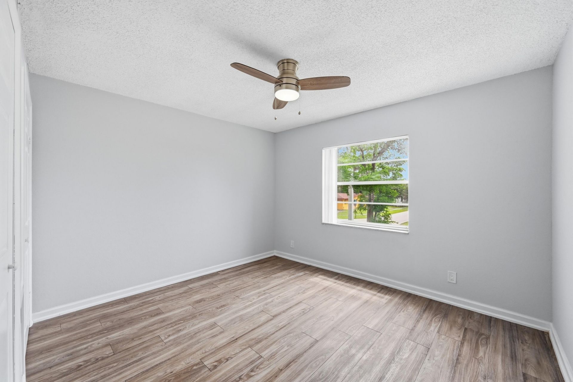 7541 NW 16th Street, Unit 1211, Plantation, FL 33313 Photo