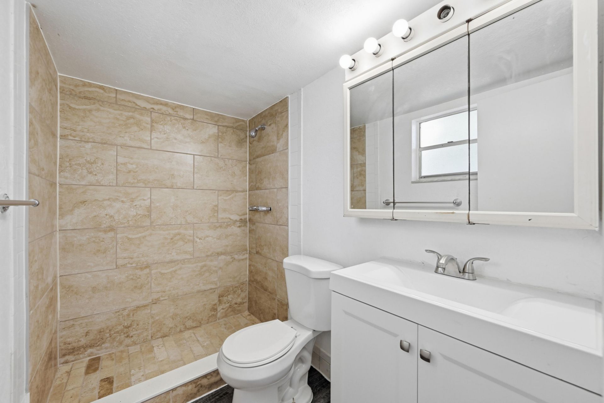 7541 NW 16th Street, Unit 1211, Plantation, FL 33313 Photo