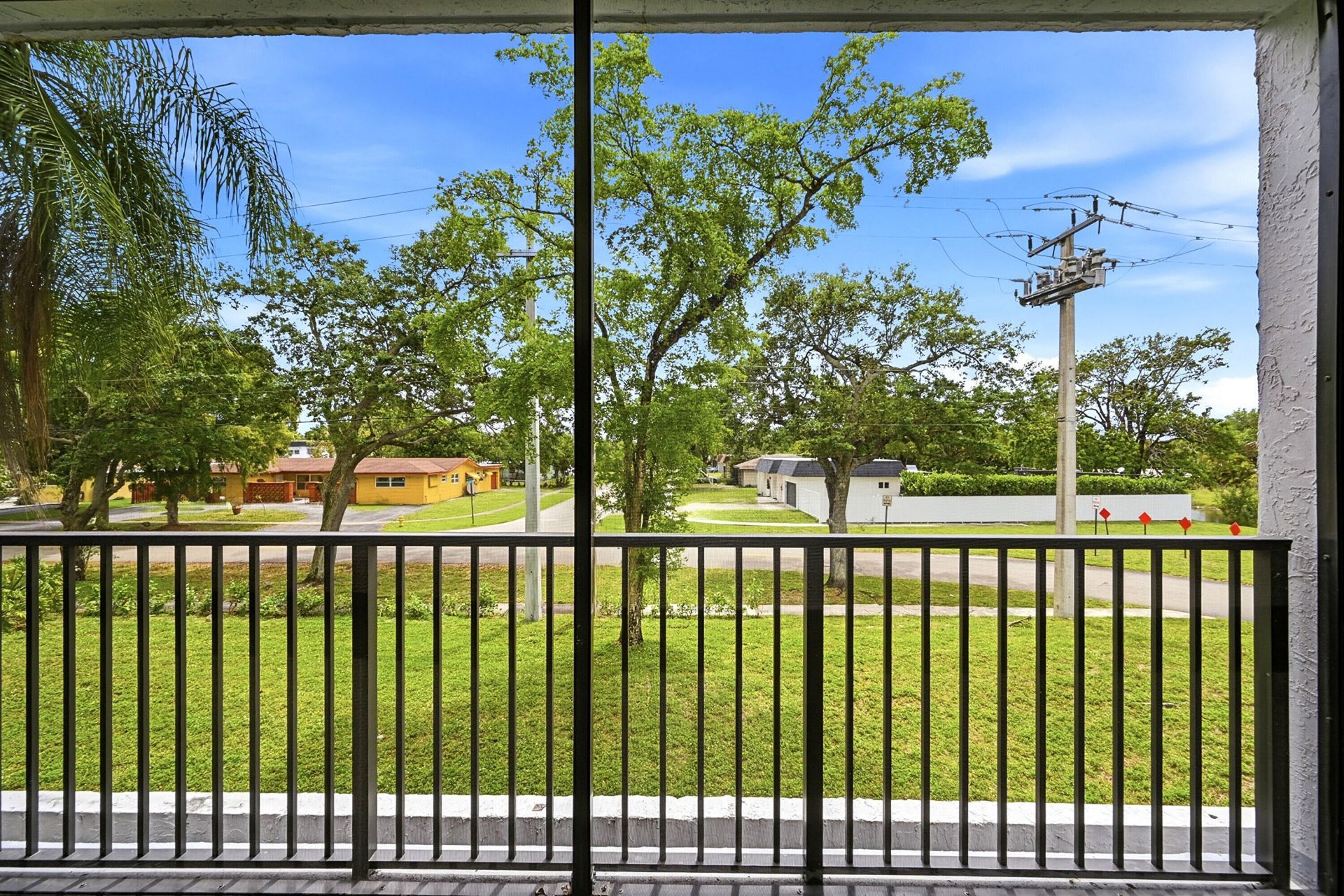 7541 NW 16th Street, Unit 1211, Plantation, FL 33313 Photo