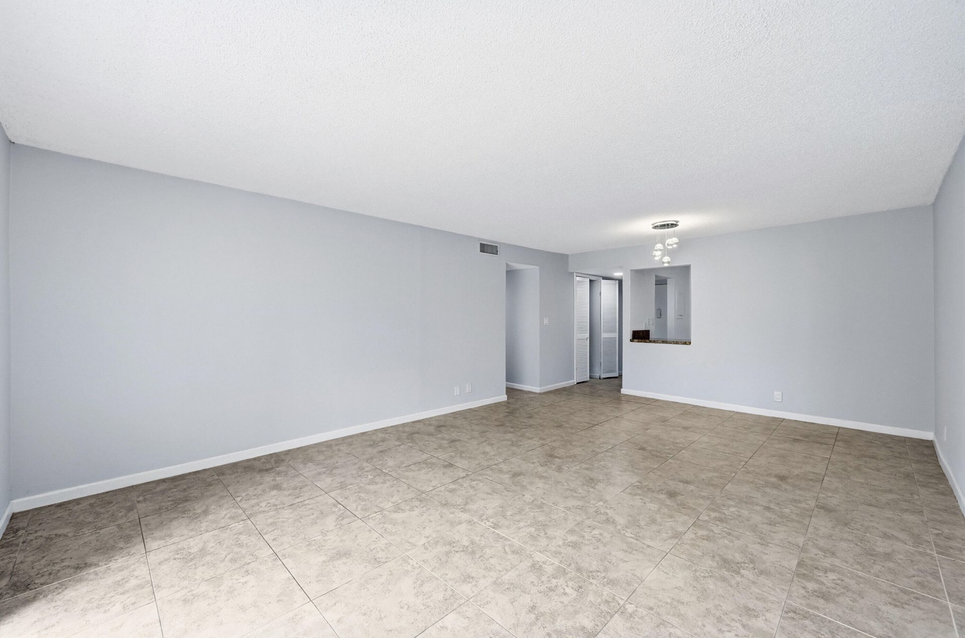 7541 NW 16th Street, Unit 1211, Plantation, FL 33313 Photo