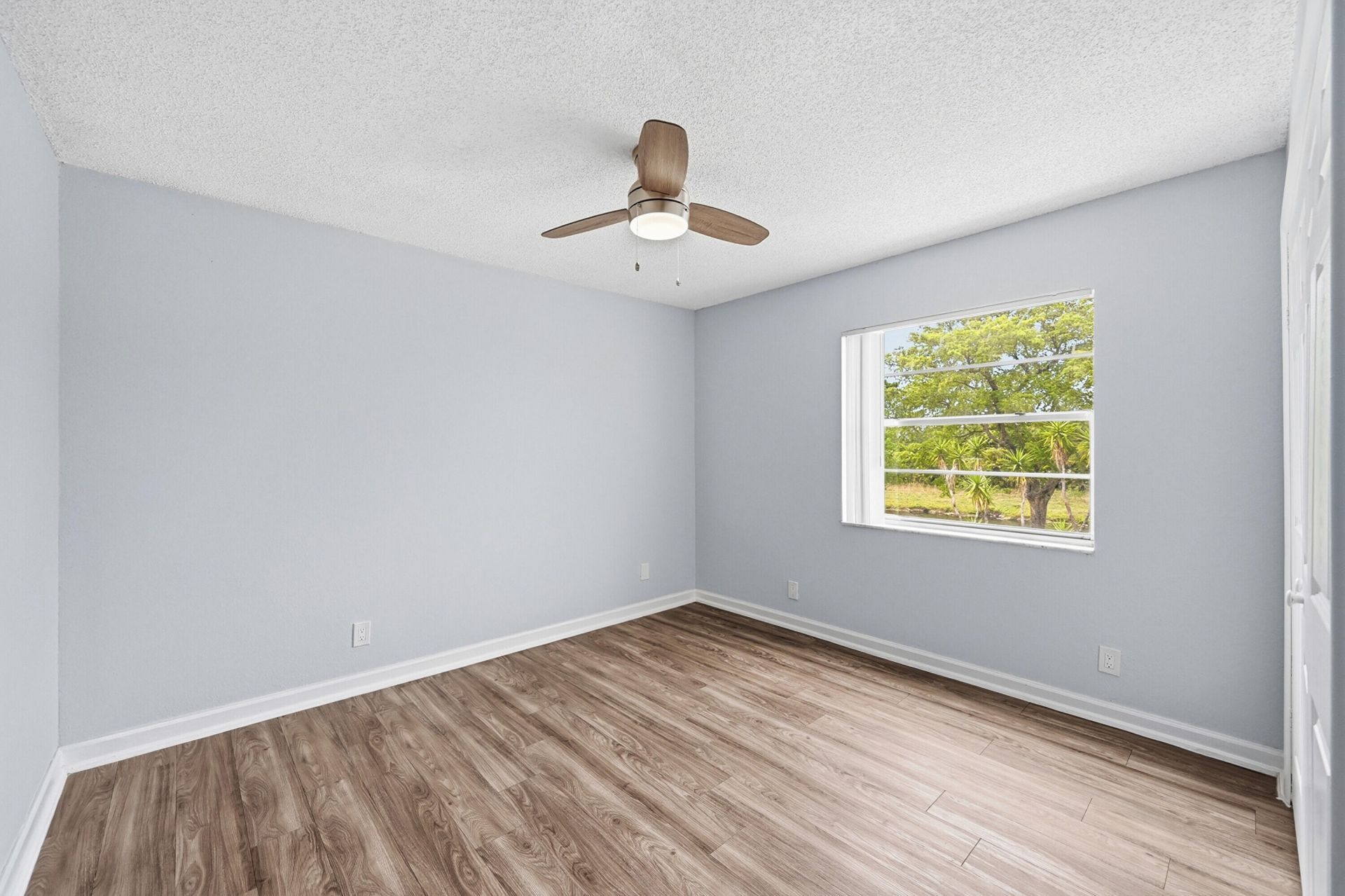 7541 NW 16th Street, Unit 1211, Plantation, FL 33313 Photo