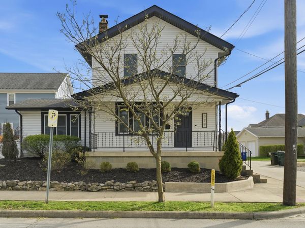 379 E 8th Avenue, Columbus, OH 43201