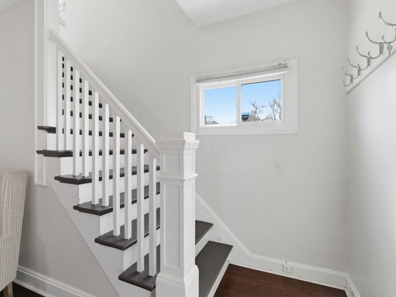 379 E 8th Avenue, Columbus, OH 43201 Photo 21