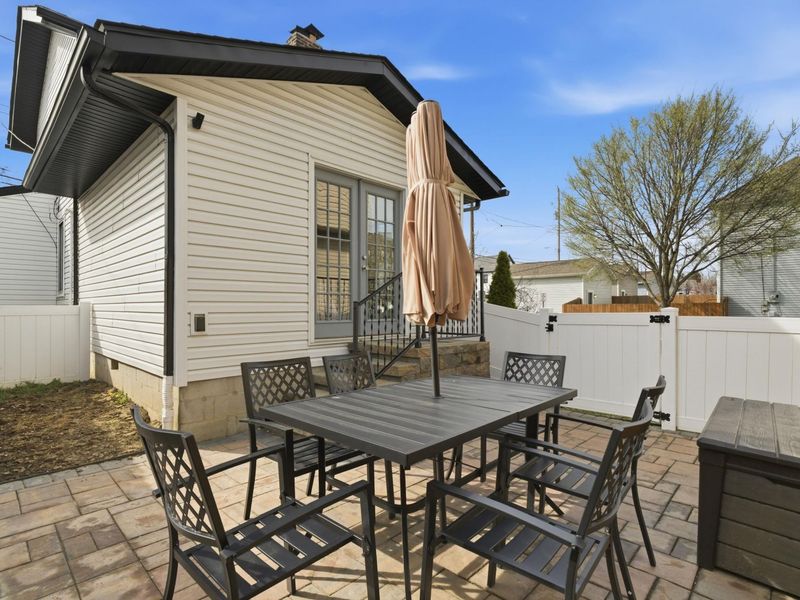 379 E 8th Avenue, Columbus, OH 43201 Photo 30