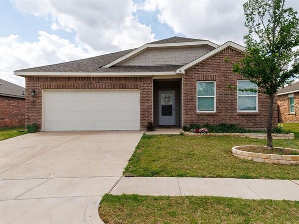 14 Elderbrook Lane, Edgecliff Village, TX 76134